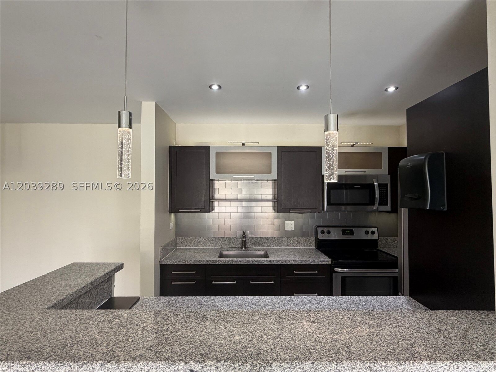 Property Photo:  13872 SW 90th Ave 210-Ff  FL 33176 