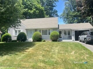 Property Photo:  35 Circle Drive  CT 06082 