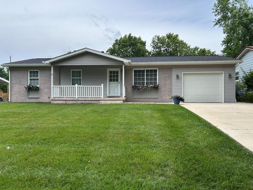 Property Photo:  16 Coventry Drive  OH 45601 