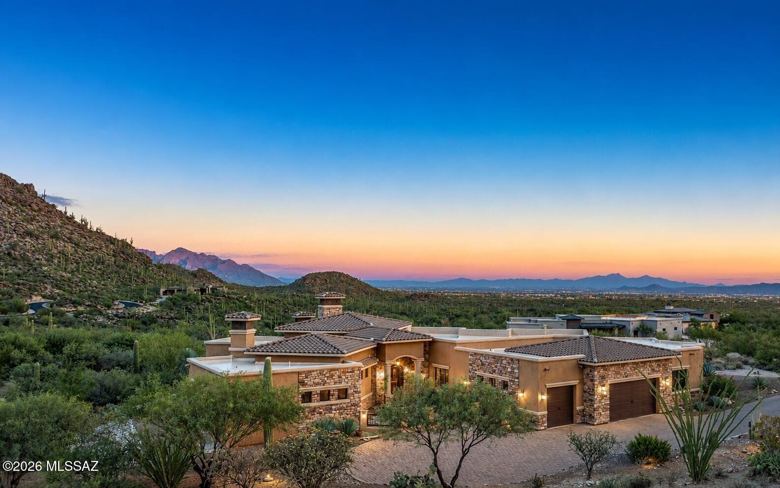 Property Photo: 13714 N Nesting Quail Place AZ 85658