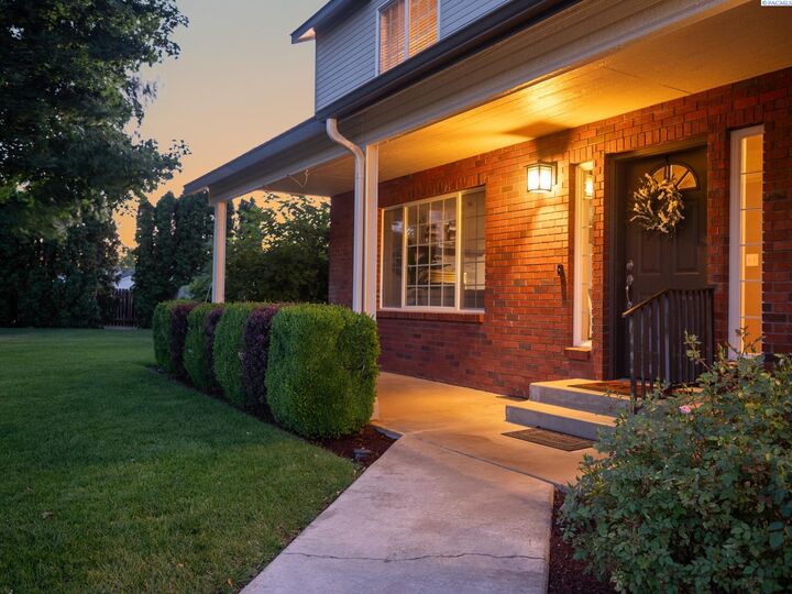Property Photo: 4502 Victoria Ct. WA 99353