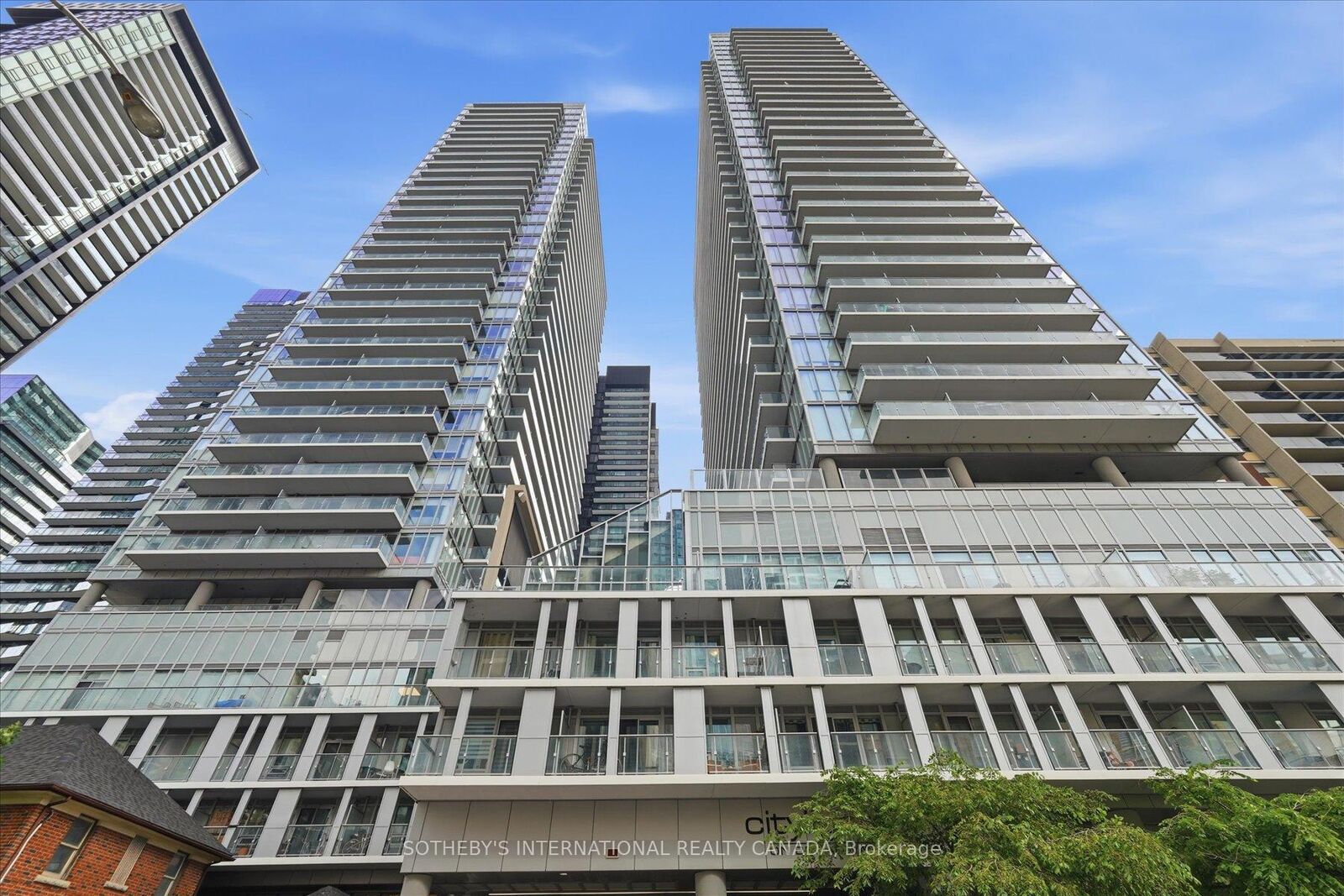 Property Photo: 195 Redpath Avenue 2307 ON M4P 0E4