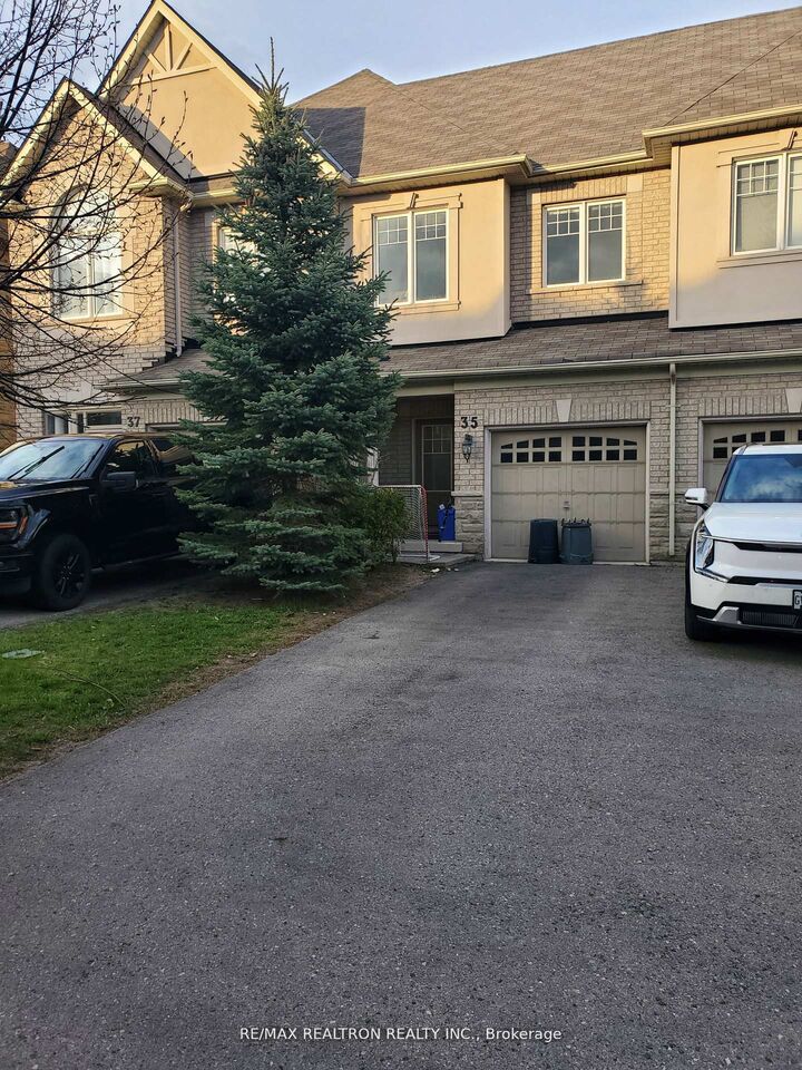 35 Elihof Drive — photo 1