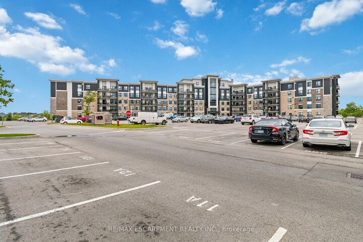 Property Photo: 630 Sauve Street 113 ON L9T 9A6