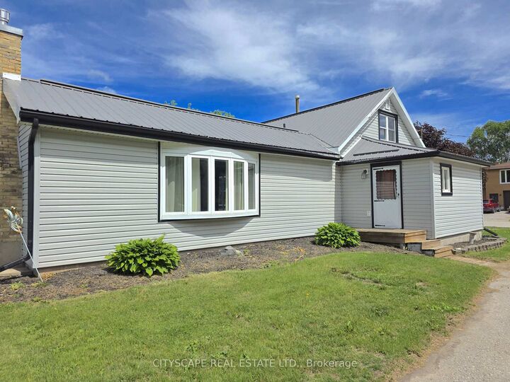 Property Photo: 64 George Street S ON N0G 1Z0