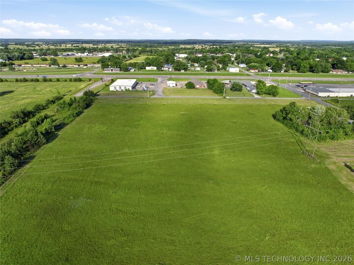 Property Photo:  1100 Knapp Avenue  OK 74469 