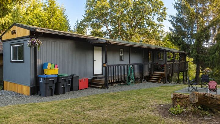 Property Photo: 4649 McQuillan Rd BC V9N 3T6