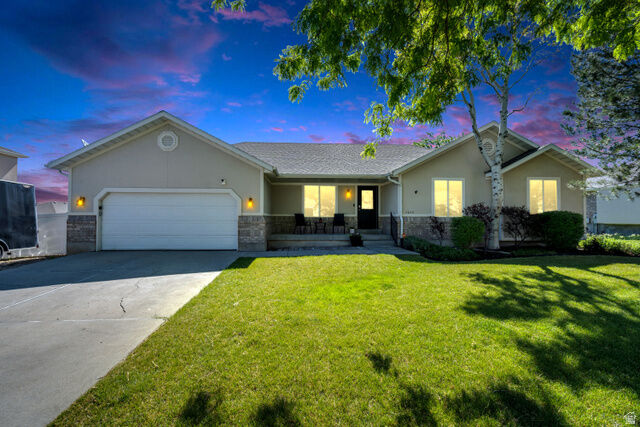 Property Photo:  7859 S Abercrombie Ln W  UT 84088 