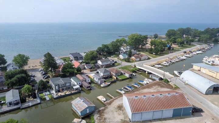 Property Photo: 848 Cedar Island Drive ON N9Y 3W1
