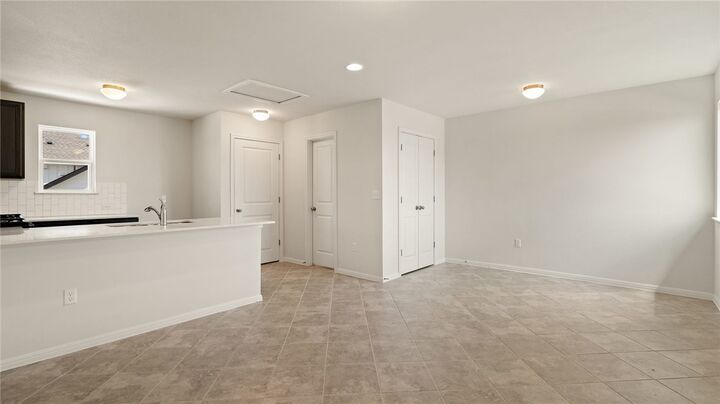 Property Photo:  7812 Hillock Terrace B  TX 78744 