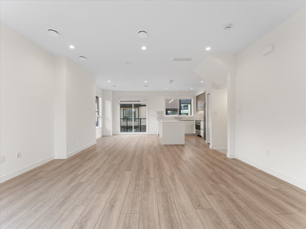Property Photo: 4337 Boundary Road 34 BC V6V 0C4