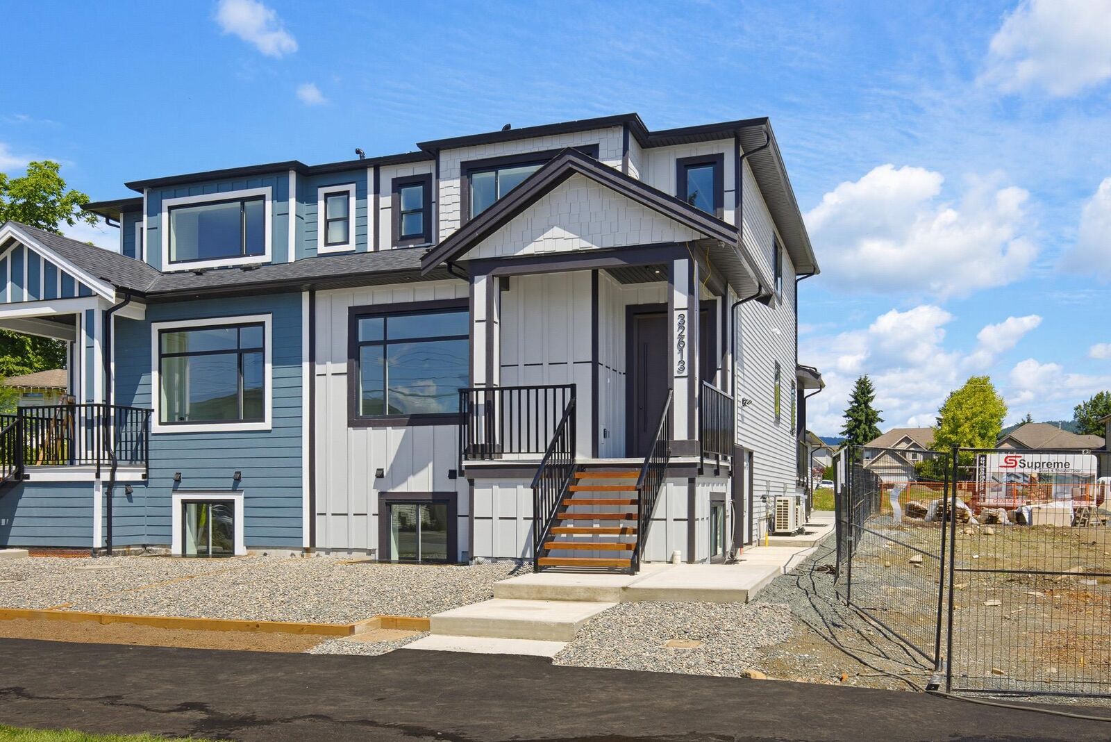 Property Photo: 32613 Cherry Avenue BC V2V 2T8