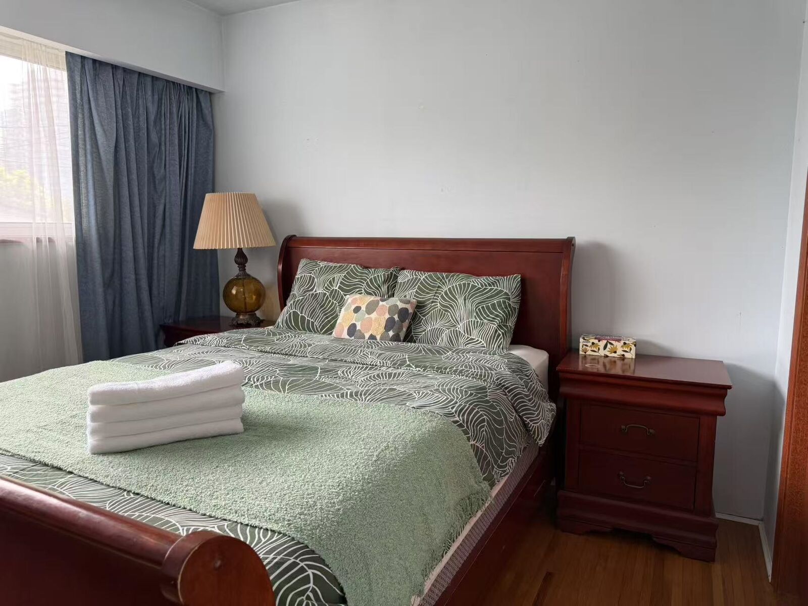 Property Photo:  380 W 62nd Avenue  BC V5X 2E3 