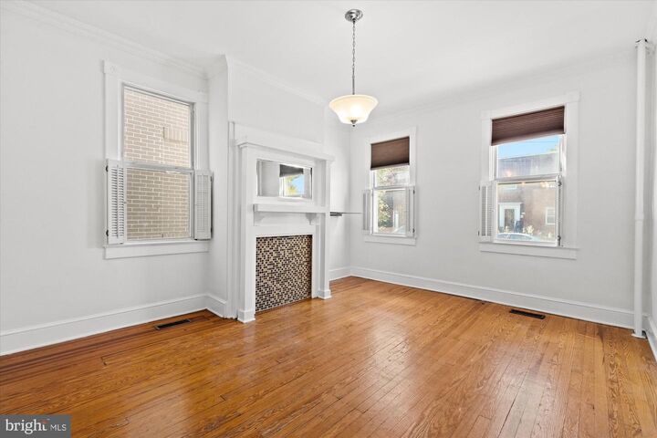 Property Photo:  629 N Columbus Street  VA 22314 