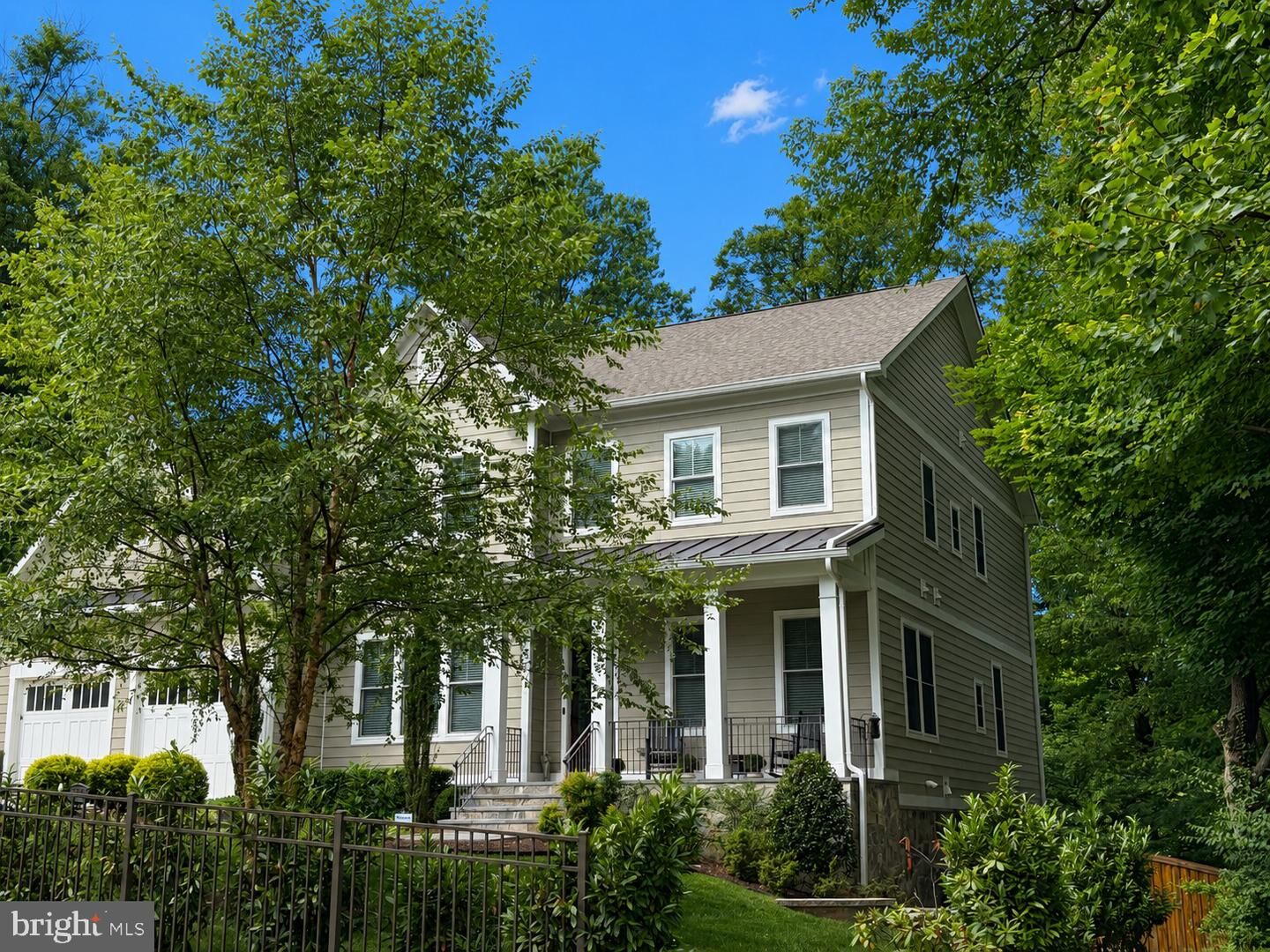 Property Photo: 1712 East Avenue VA 22101