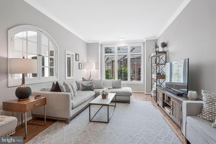 Property Photo:  11540 Hemingway Drive  VA 20194 