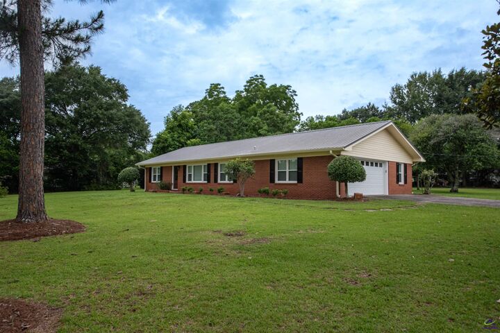 Property Photo:  281 Peggy Drive  GA 31030 