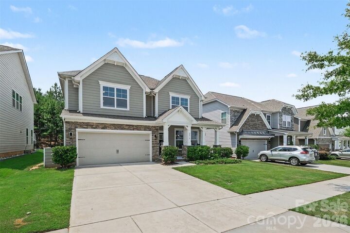 Property Photo:  2010 Burton Point Court  NC 28173 