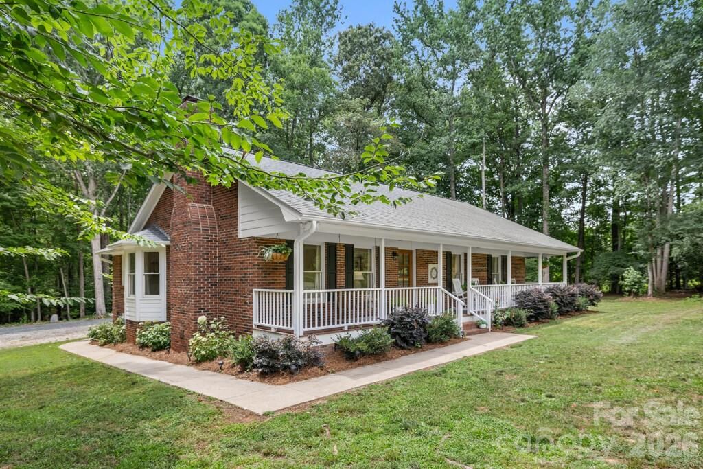 Property Photo:  2482 Waxhaw Indian Trail Road S  NC 28173 