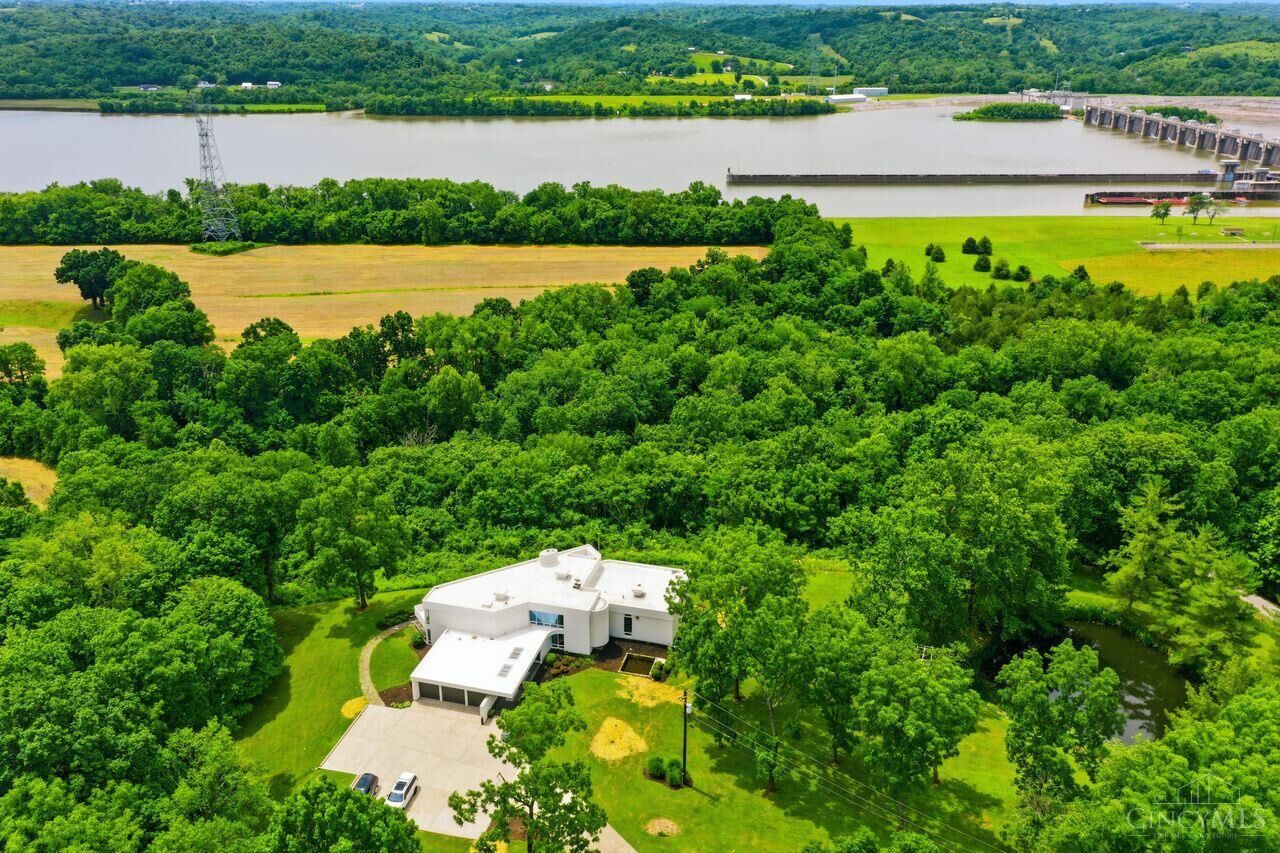 Property Photo:  2548 U S Highway 52  OH 45120 