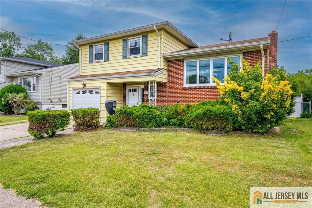 Property Photo:  2300 Desisto Drive  NJ 07065 
