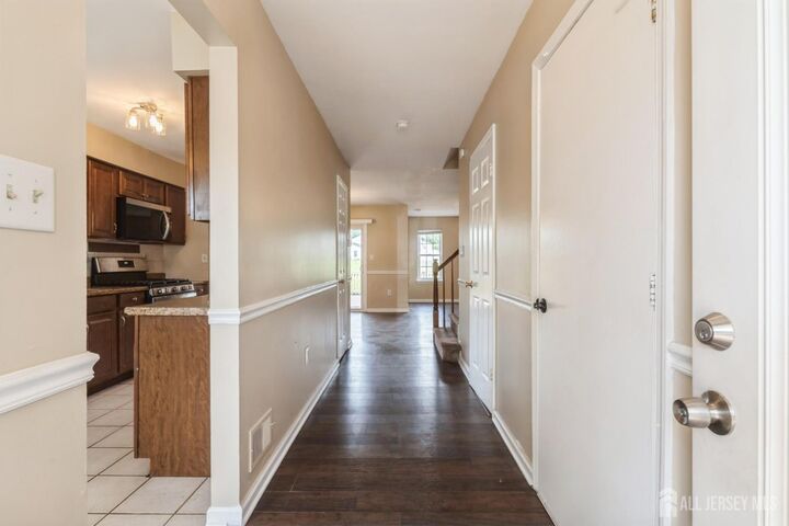 Property Photo: 7 Sloop Square NJ 07228