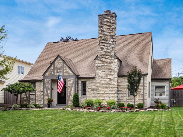 Property Photo: 2012 Tewksbury Road OH 43221