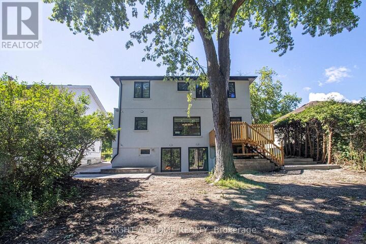 Property Photo:  88 Highland Park Boulevard 2  ON L3T 1B5 