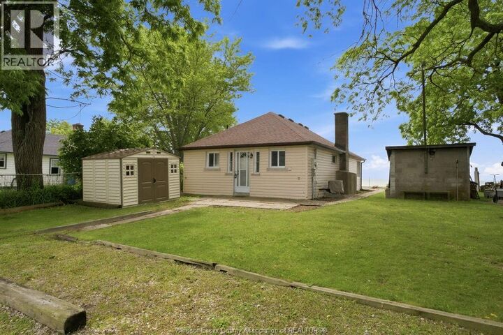 Property Photo:  1455-1457 Heritage Road  ON N9Y 2E6 