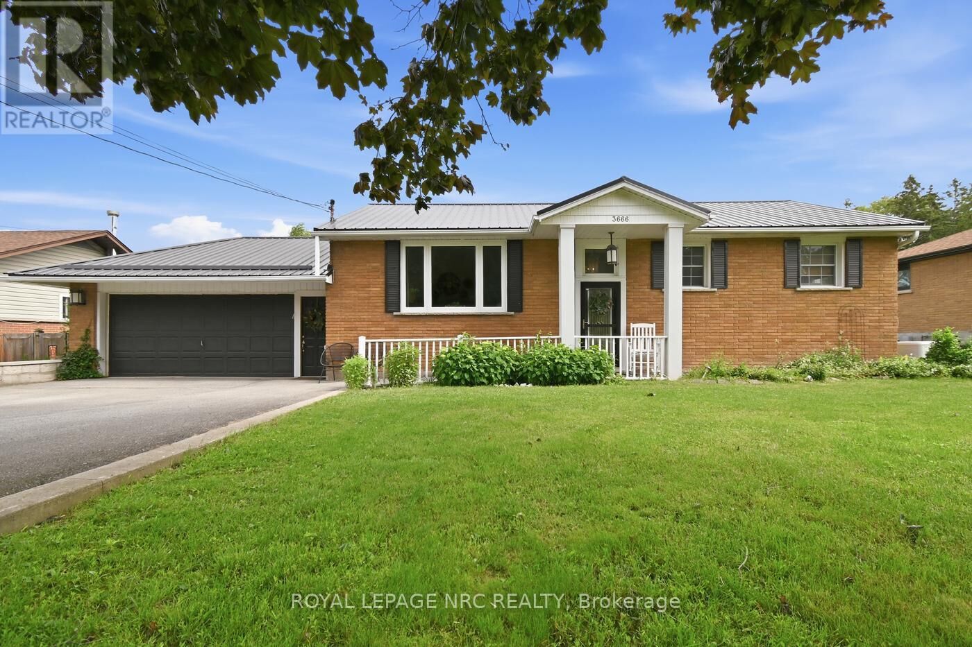 Property Photo: 3666 Nigh Road ON L0S 1N0