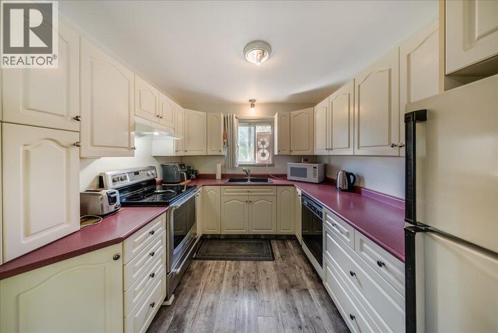 Property Photo: 1200 Falls Road BC V0G 1P0