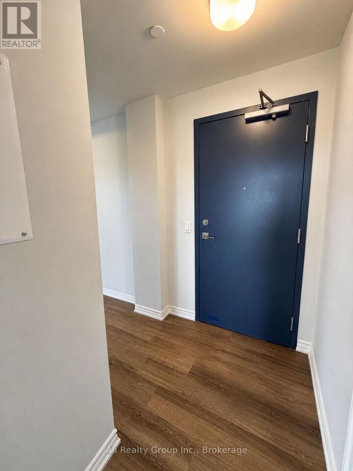 Property Photo: 397 Codds Road 615 ON K1K 5C7