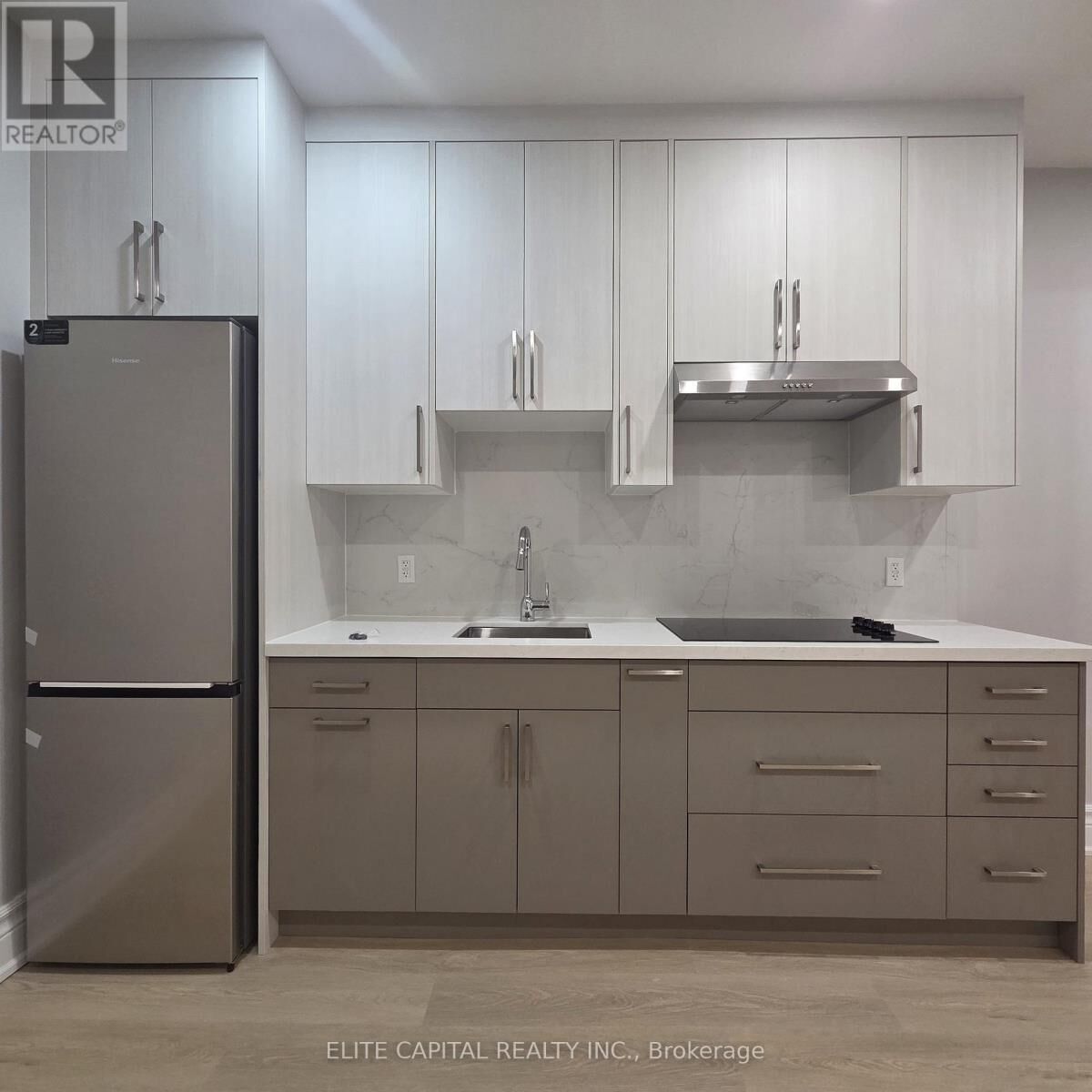 Property Photo:  9474 Bayview Avenue  ON L4C 5H3 