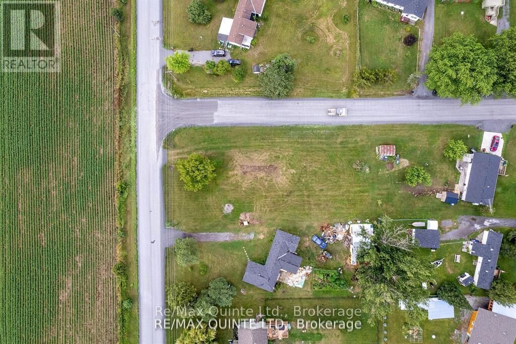 Property Photo:  0 Moore Avenue  ON K7R 3K7 