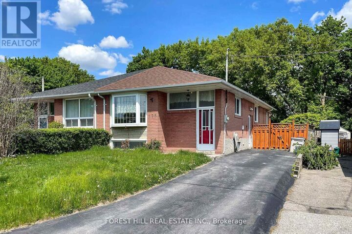 Property Photo:  179 Septonne Avenue Main  ON L3Y 2W5 