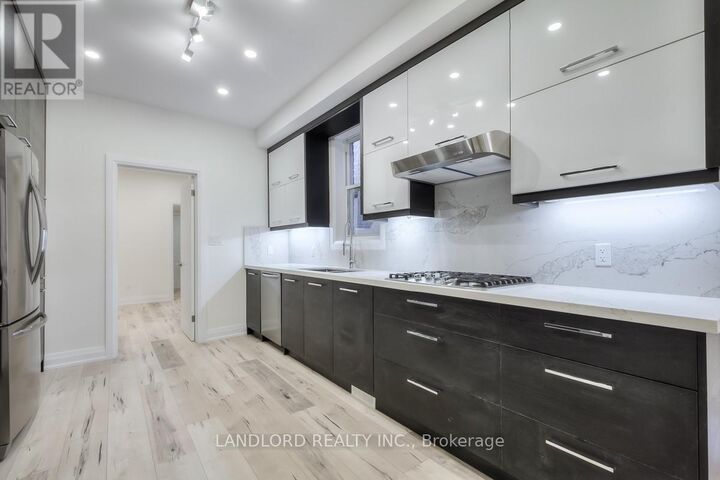 Property Photo:  100 Massey Street  ON M6J 2T4 