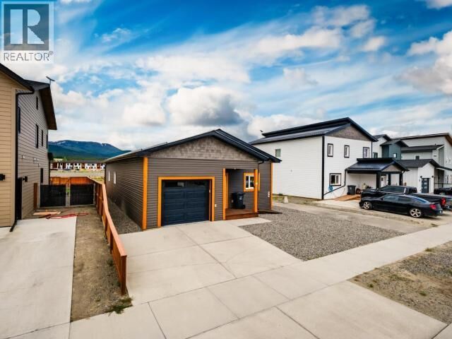Property Photo: 44 Eugene Avenue YT Y1A 0S8