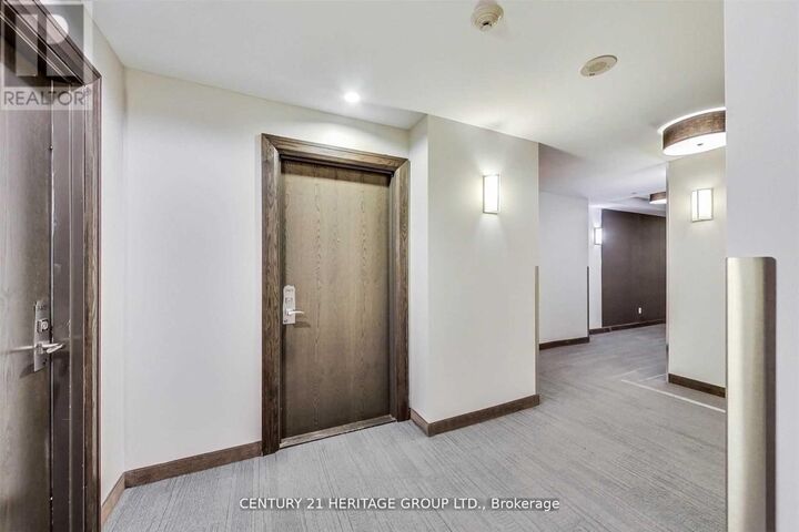 Property Photo: 2900 Highway 7 3402 ON L4K 0G3