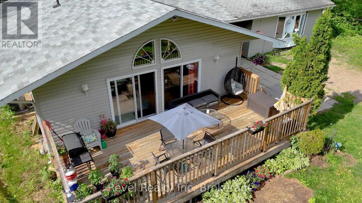 Property Photo: 36 Tebby Boulevard ON P0A 1X0