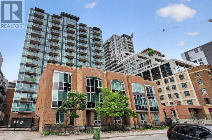 Property Photo:  134 York Street 605  ON K1N 1K8 