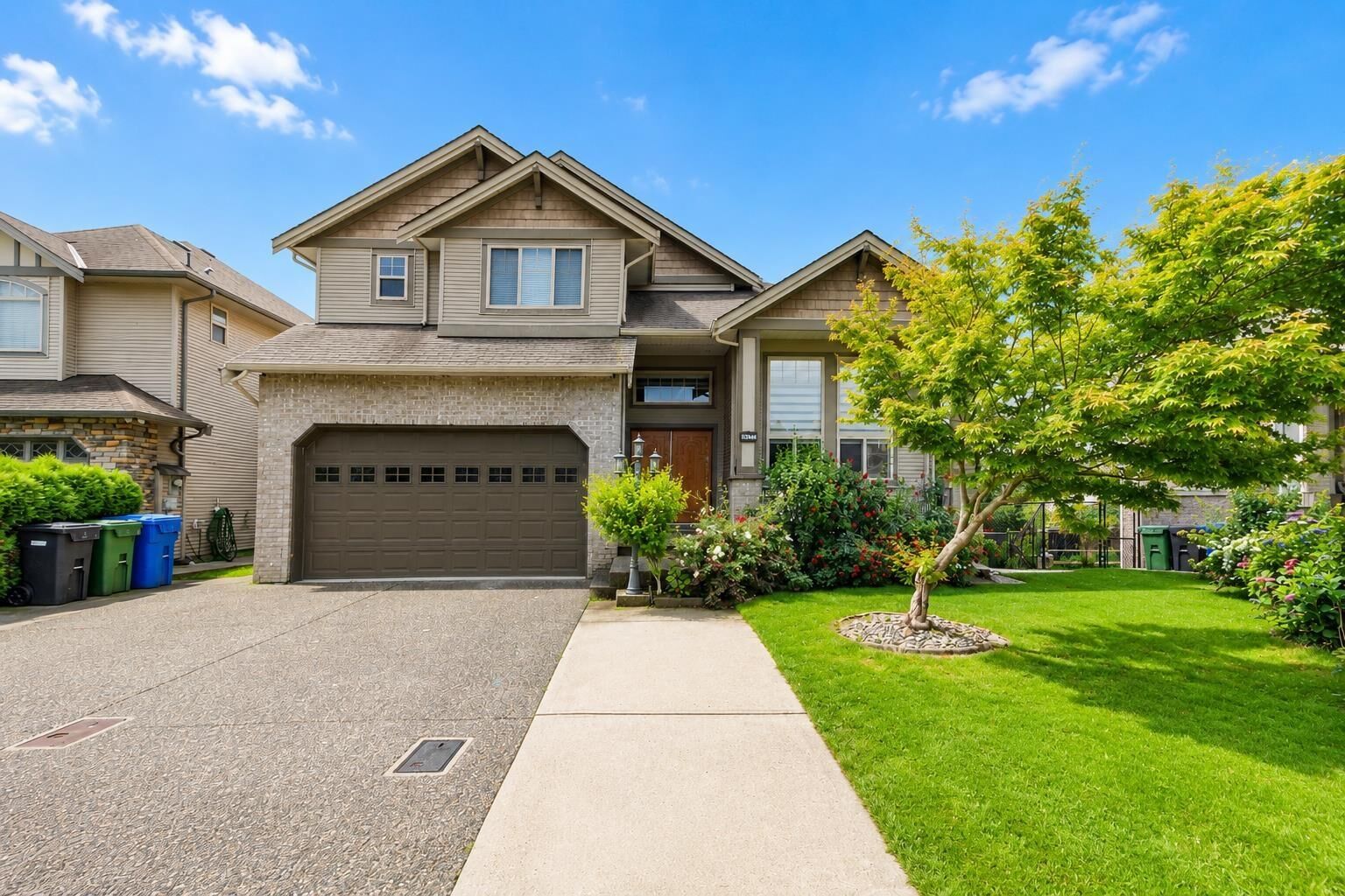 Property Photo:  30546 Sapphire Place  BC V2T 6Y5 