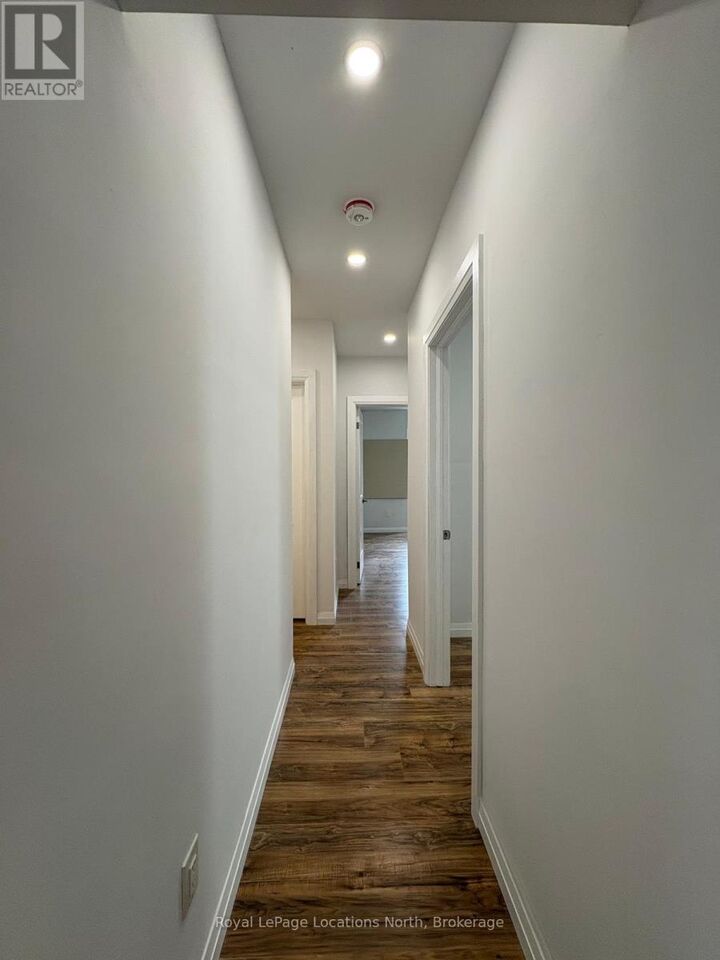 Property Photo:  150 13th Street West 3  ON N4L 3W4 