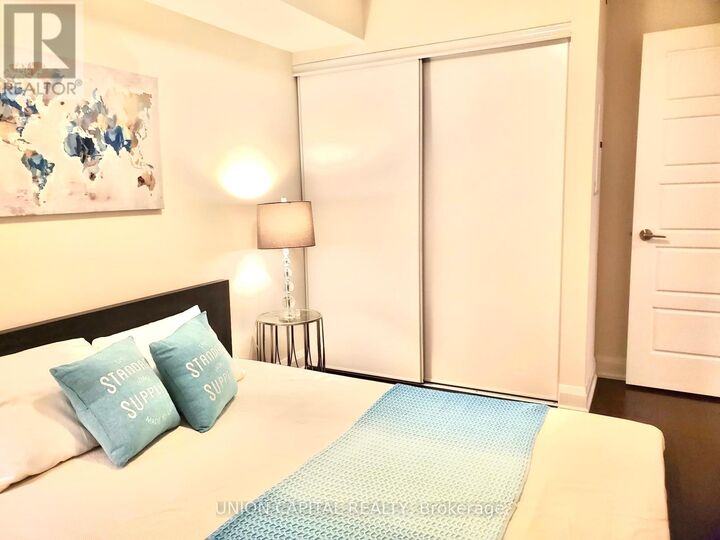 Property Photo:  1 Uptown Drive 910  ON L3R 5C1 