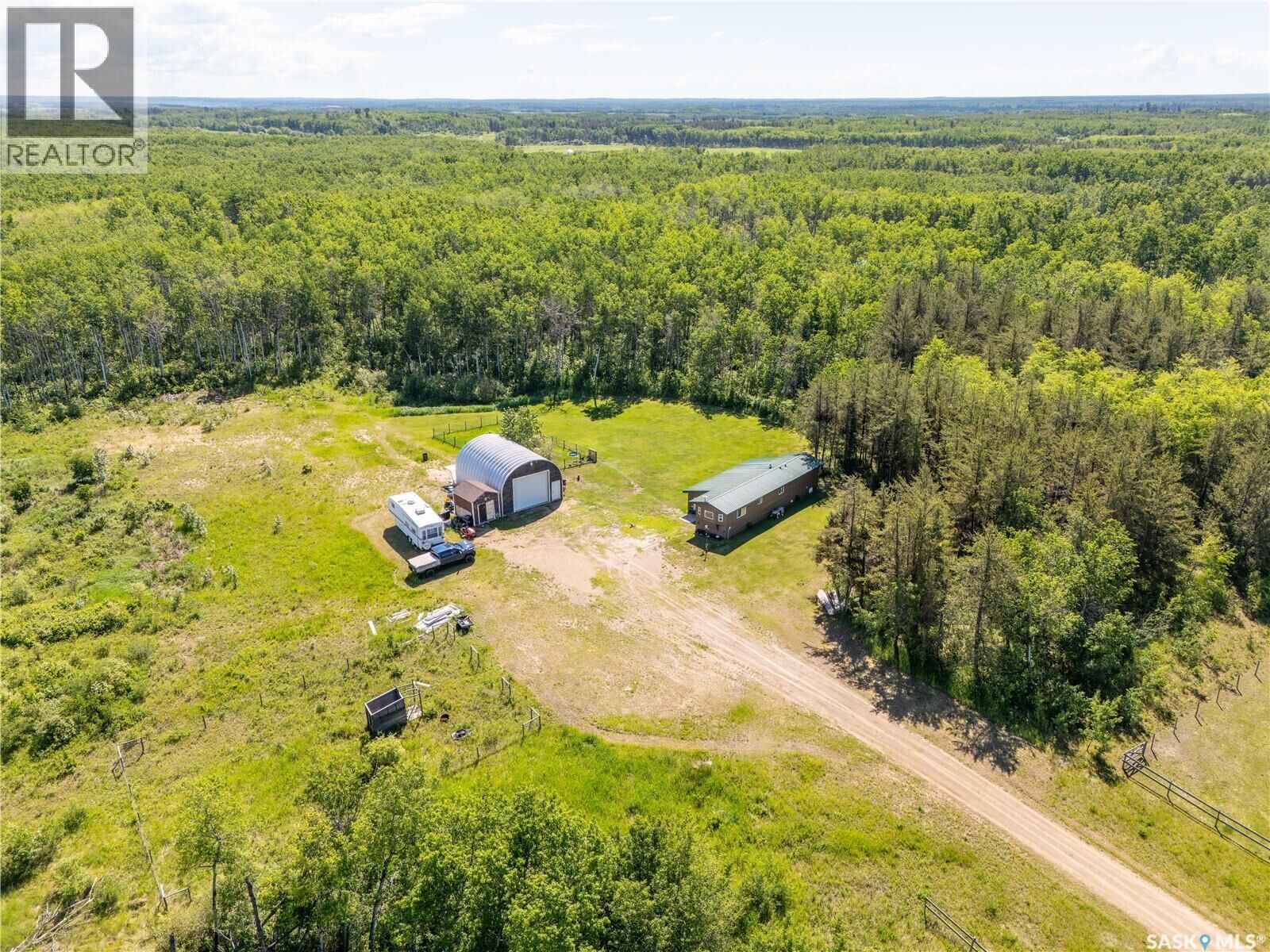 Property Photo:  Beacon Hill Acreage  SK S0M 2K0 