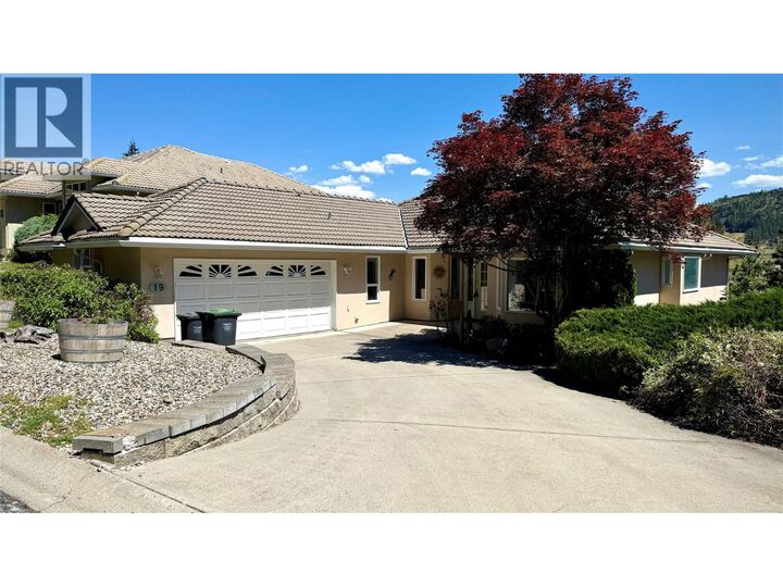 452 Glen Pine Court 19 — photo 1