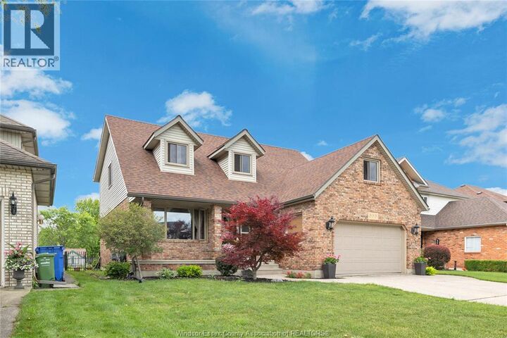 Property Photo:  555 Michael Drive  ON N8N 4N1 