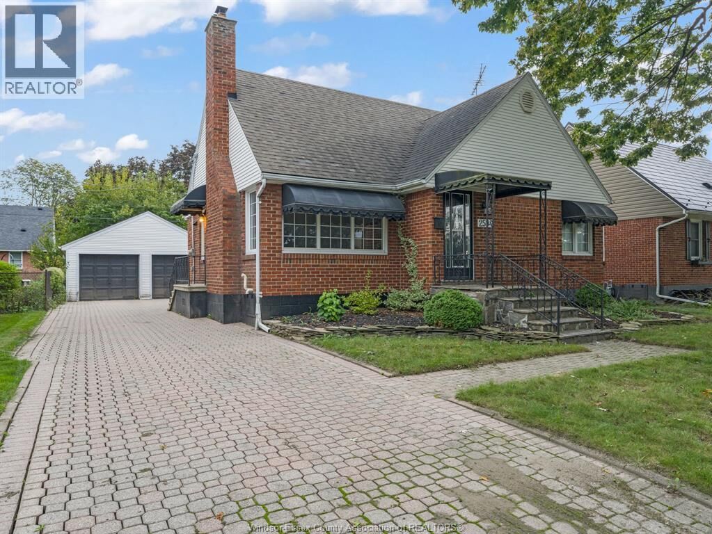 Property Photo: 2584 Chilver ON N8W 2V9