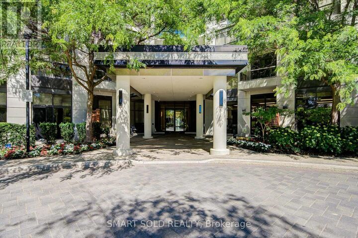 Property Photo:  18 Harding Boulevard 410  ON L4C 0T3 
