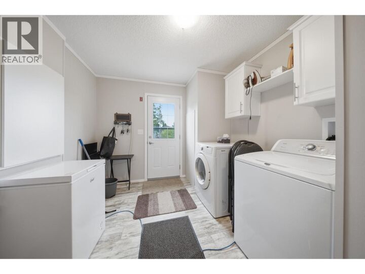 Photo de la propriété:  8903 76 Street  BC V1J 2Z8 
