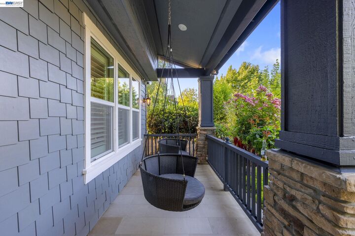 Property Photo: 2267 Robinson Circle CA 94550
